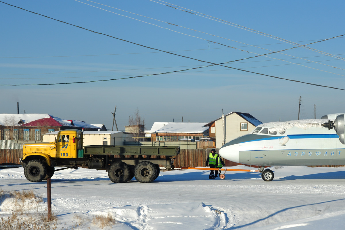 Саха (Якутия), № 100 — КрАЗ-255Б