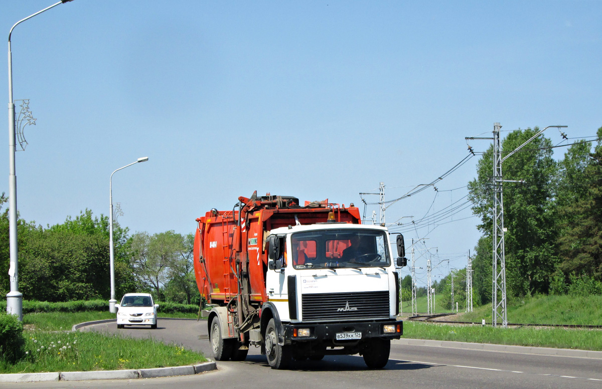 Красноярский край, № В 539 КК 124 — МАЗ-5337A2