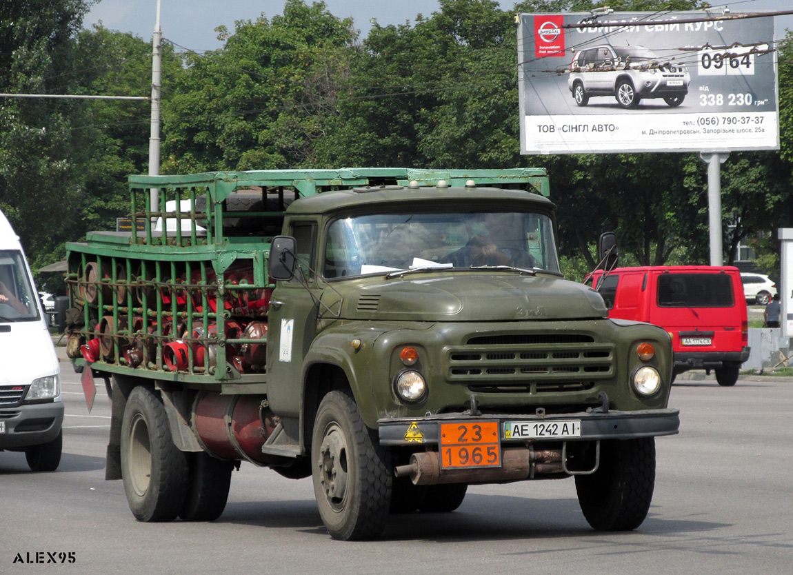 Днепропетровская область, № АЕ 1242 АІ — ЗИЛ-138