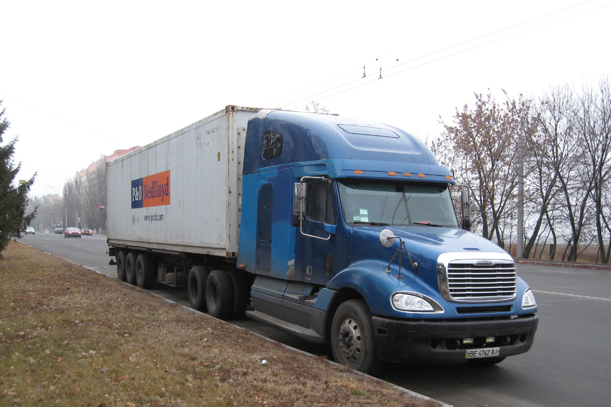 Николаевская область, № ВЕ 4762 АІ — Freightliner Columbia