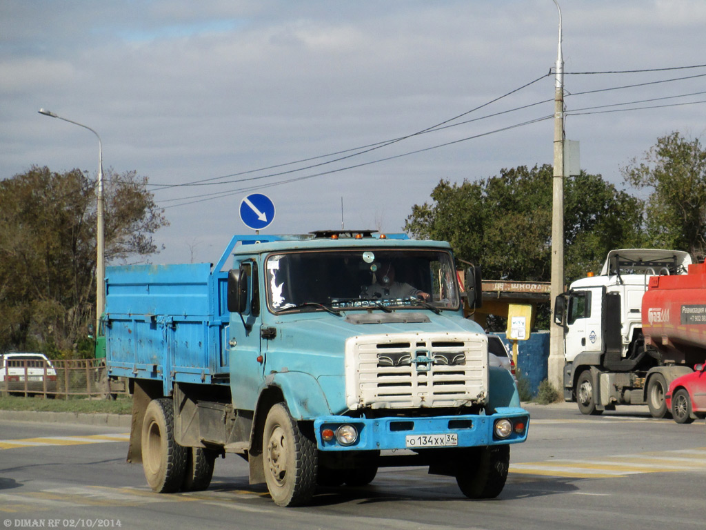 Волгоградская область, № О 134 ХХ 34 — ЗИЛ-433360