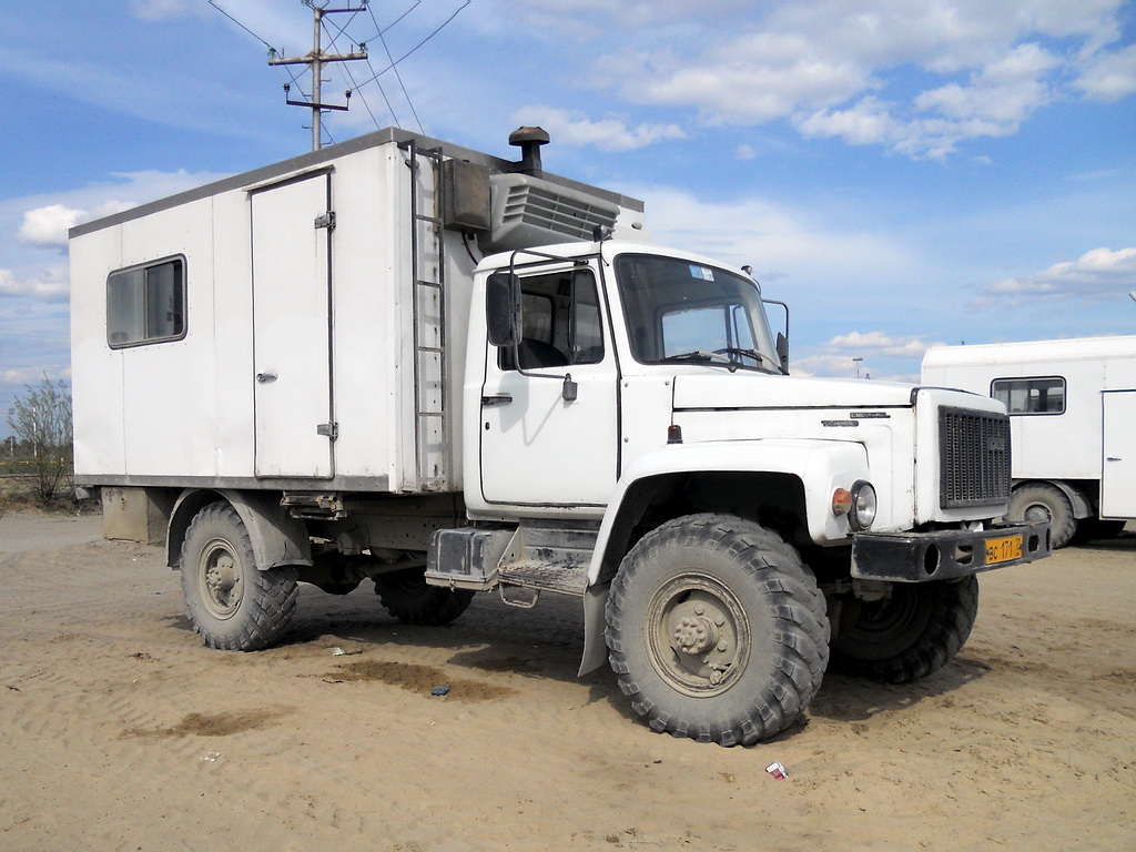 Ханты-Мансийский автоном.округ, № ВС 171 70 — ГАЗ-33081 «Садко»