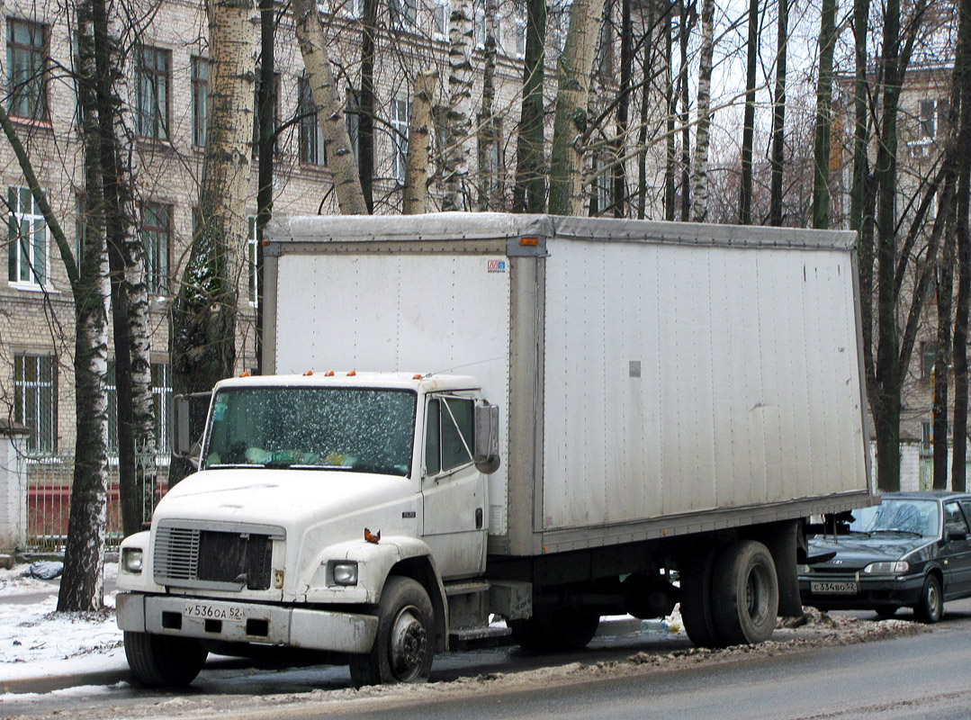 Нижегородская область, № У 536 ОА 52 — Freightliner Business Class FL