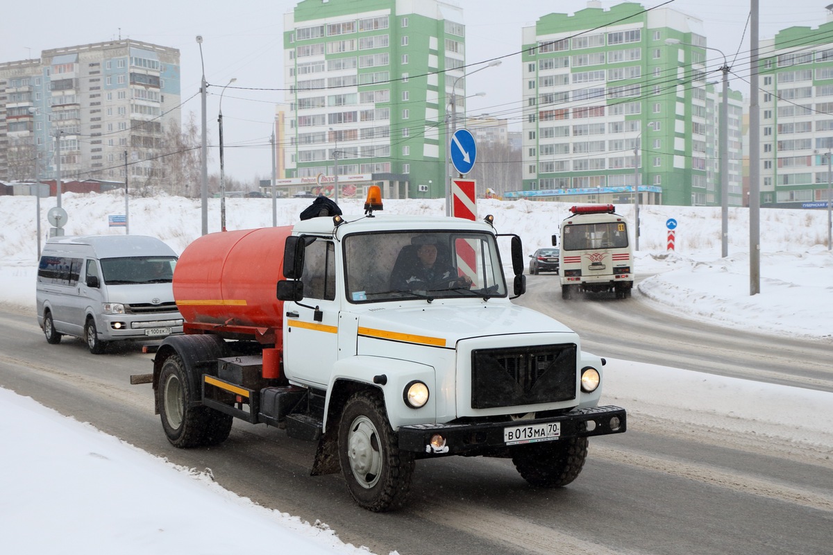 Томская область, № В 013 МА 70 — ГАЗ-3309