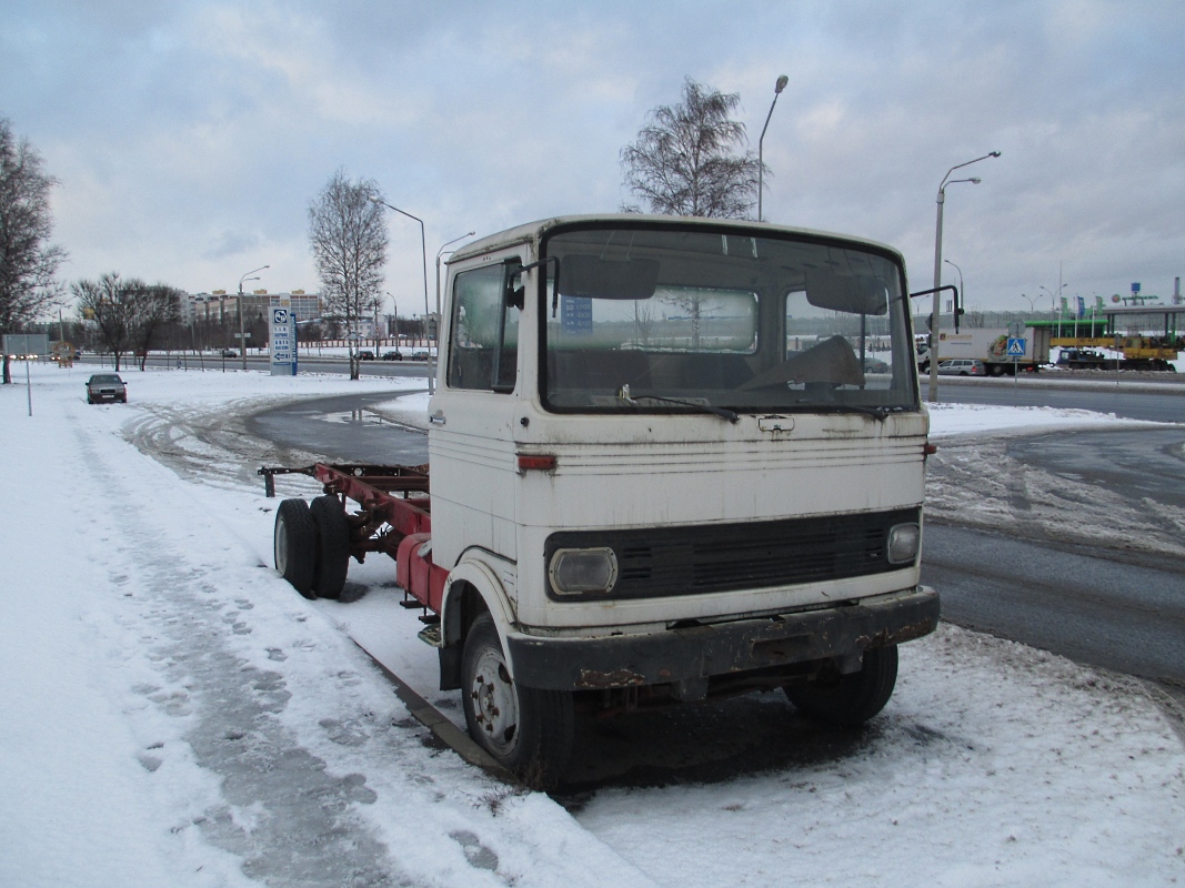 Минск, № АА 4007-7 — Mercedes-Benz LP (общ. мод.)