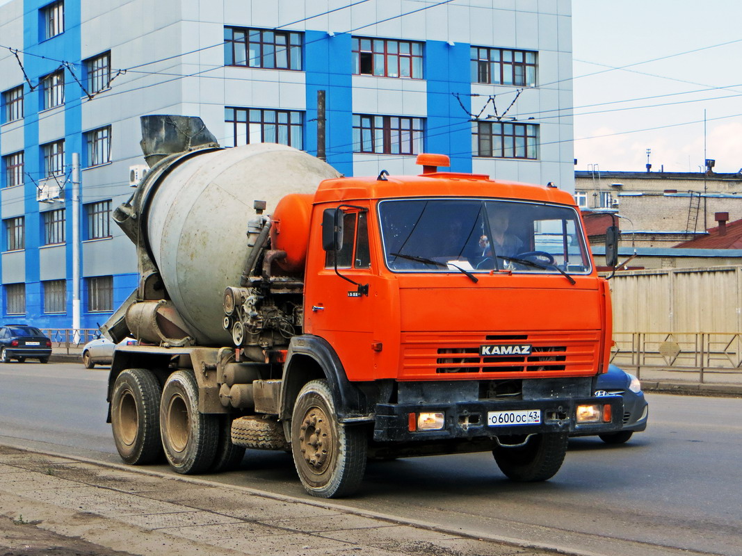 Кировская область, № О 600 ОС 43 — КамАЗ-55111-15 [55111R]