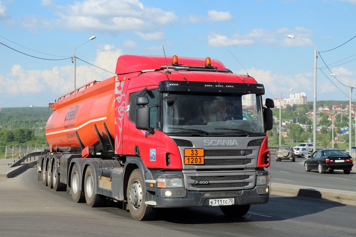 Томская область, № Е 711 ТС 70 — Scania ('2011) P400