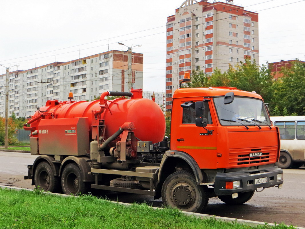 Кировская область, № В 001 ОО 43 — КамАЗ-65115 (общая модель)