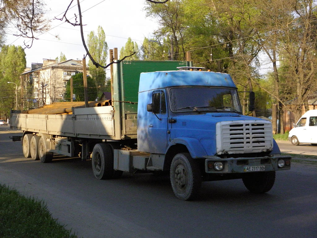 Днепропетровская область, № АЕ 2317 ВВ — ЗИЛ-4423