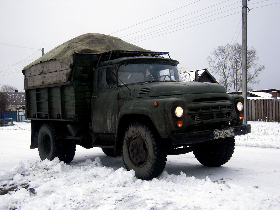 Тюменская область, № А 704 ЕК 72 — ЗИЛ-495810