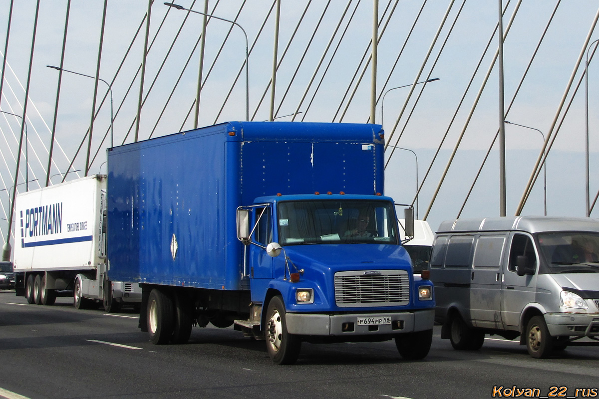 Санкт-Петербург, № Р 694 МР 98 — Freightliner Business Class FL