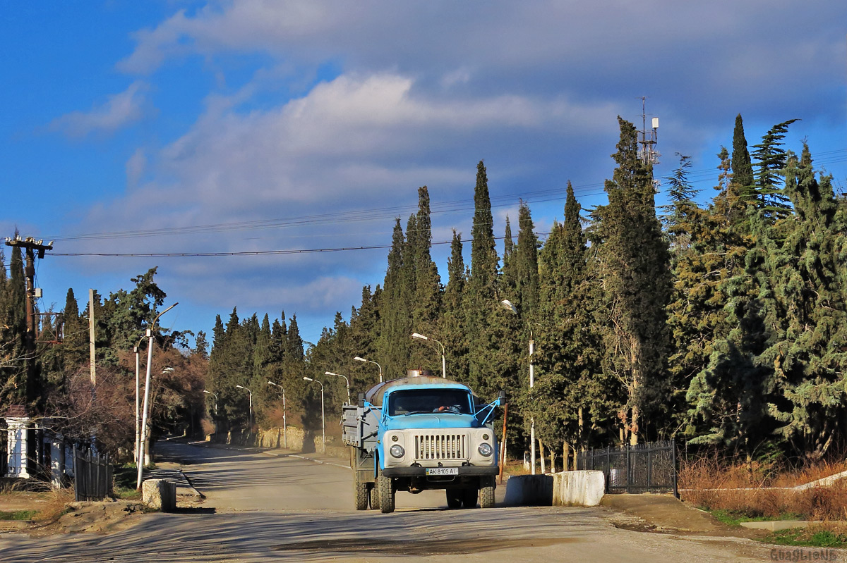 Крым, № АК 8105 АI — ГАЗ-53-14, ГАЗ-53-14-01