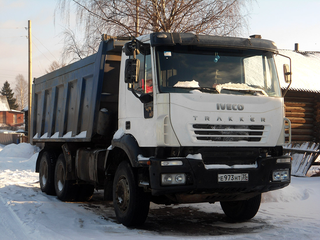 Вологодская область, № Е 973 НТ 35 — IVECO Trakker ('2004)