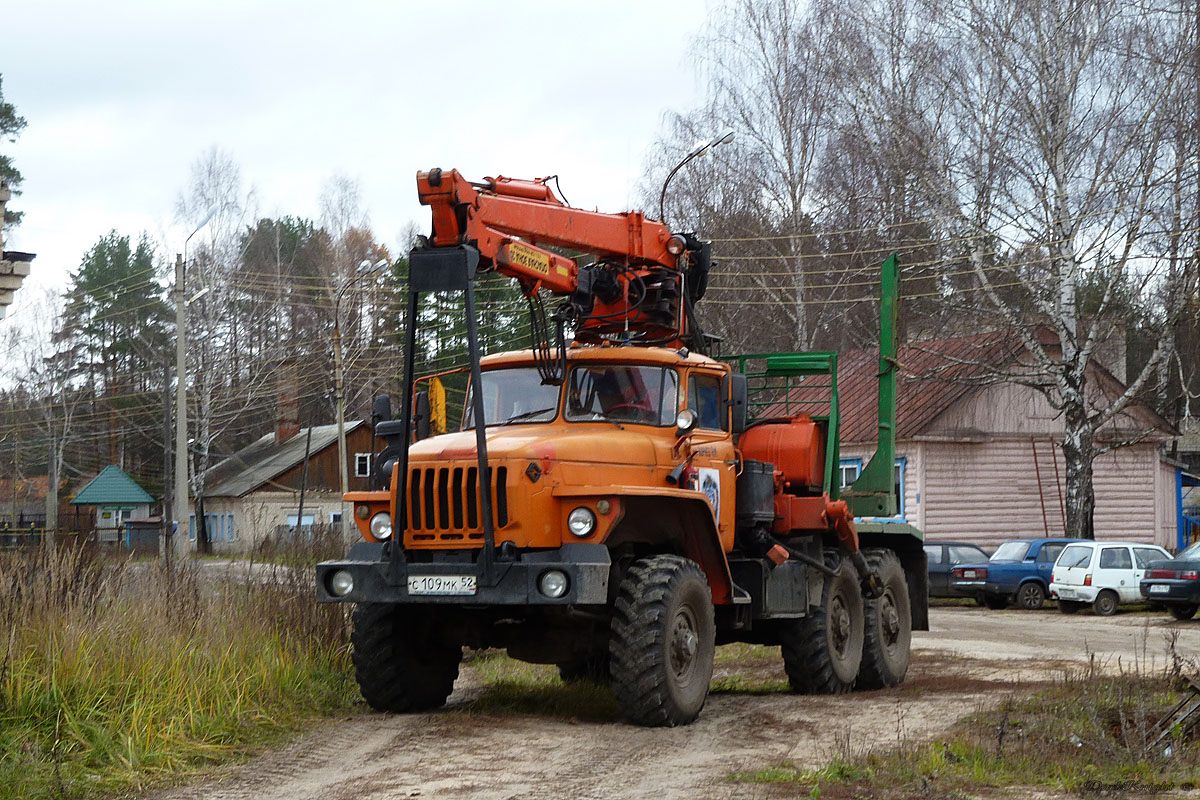 Нижегородская область, № С 109 МК 52 — Урал-43204-41