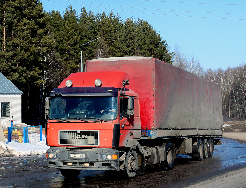 Ростовская область, № В 439 МВ 61 — MAN F2000 19.403