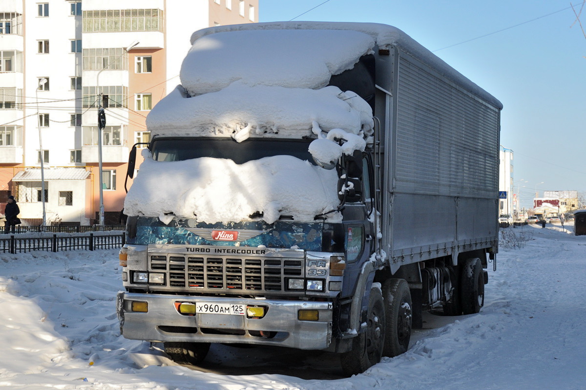 Приморский край, № Х 960 АМ 125 — Hino FR