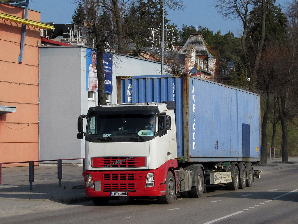 Литва, № HEV 895 — Volvo ('2002) FH-Series