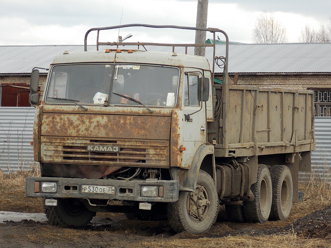 Вологодская область, № Р 530 ОЕ 35 — КамАЗ-53212