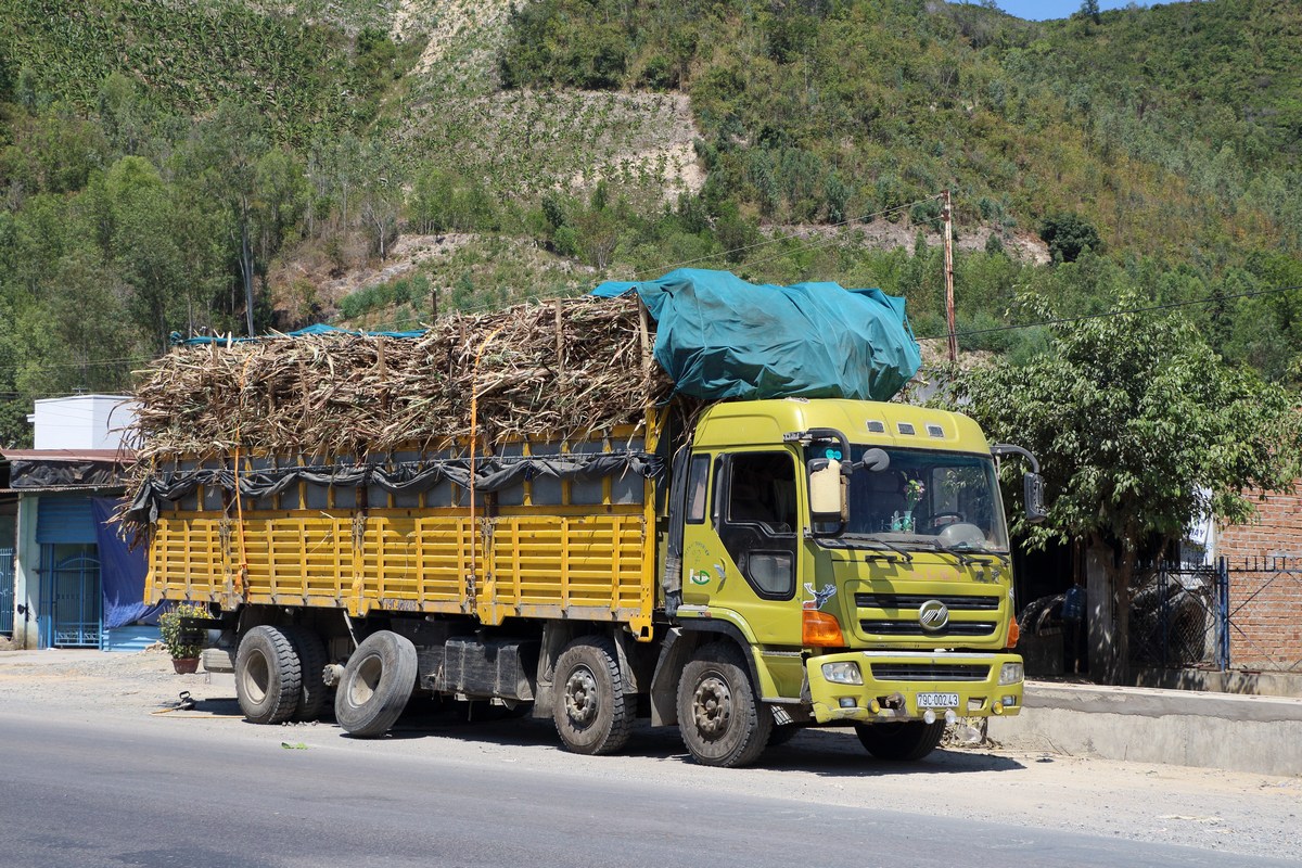 Вьетнам, № 79C-002.43 — IVECO Ling-Ye (общая модель)