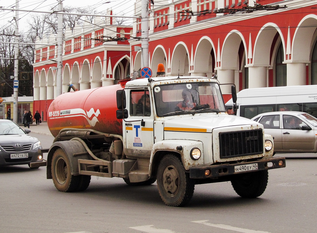 Калужская область, № Н 490 ЕУ 40 — ГАЗ-3309