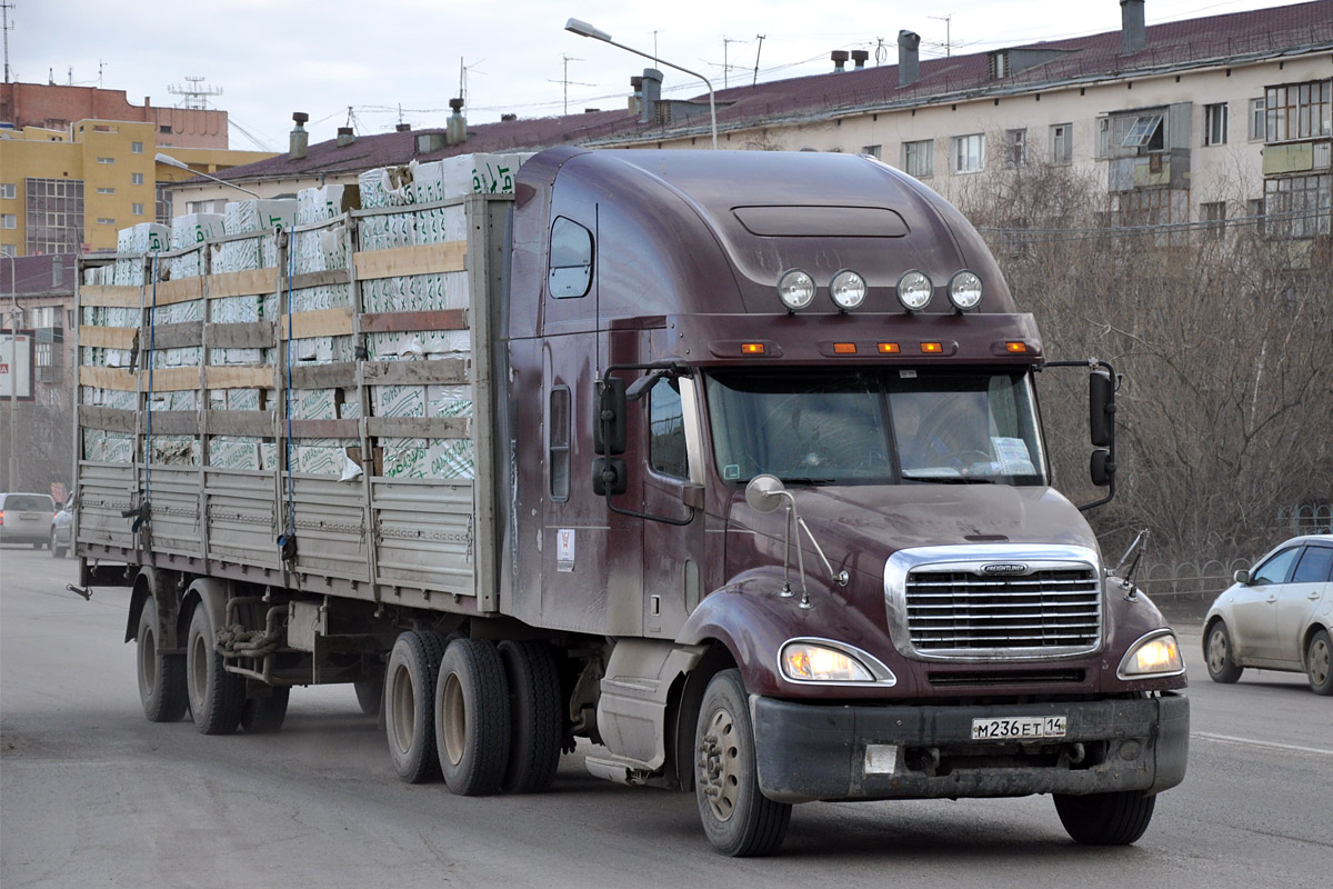 Саха (Якутия), № М 236 ЕТ 14 — Freightliner Columbia