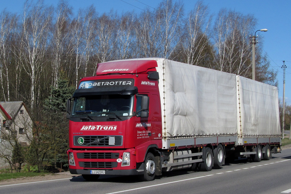 Польша, № LLU 23XJ — Volvo ('2002) FH12.440