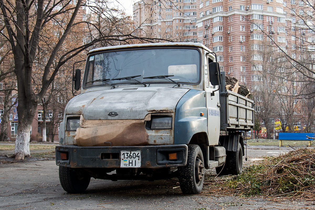 Николаевская область, № 136-04 НІ — ЗИЛ-5301 "Бычок"(общая модель)