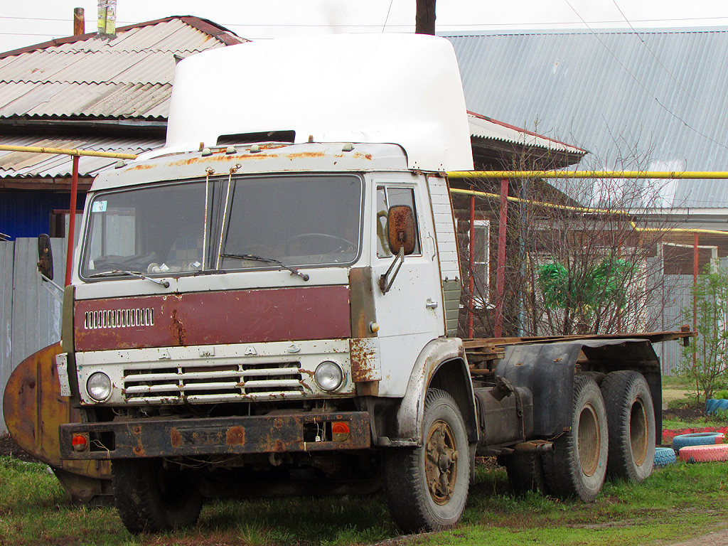 Курганская область, № Е 564 ВА 45 — КамАЗ-5320