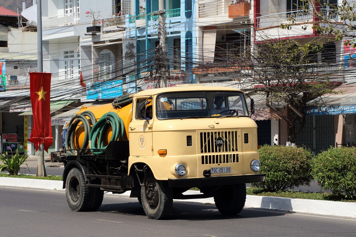 Вьетнам, № 79C-051.60 — IFA W50L/F