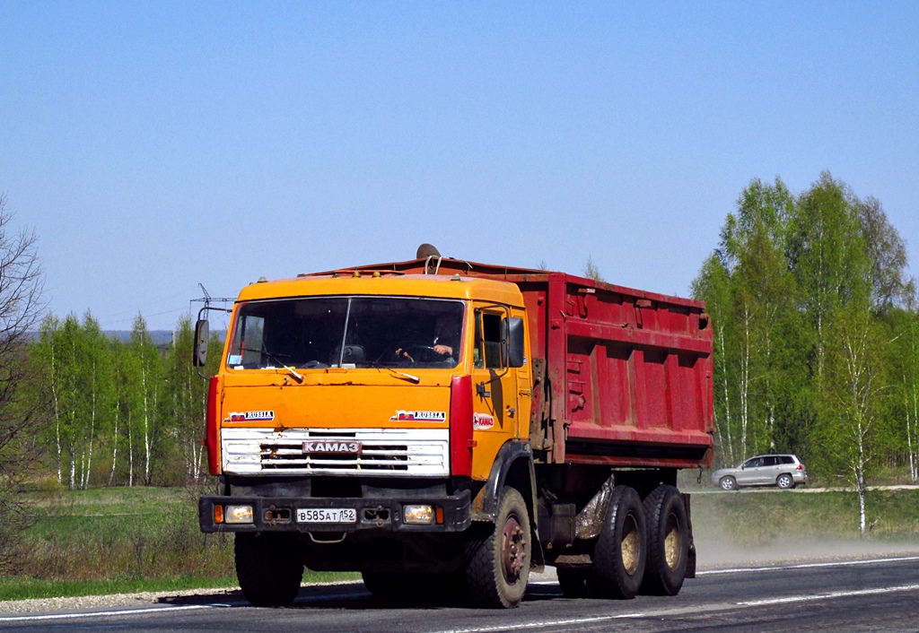 Нижегородская область, № В 585 АТ 152 — КамАЗ-53229-15 [53229R]