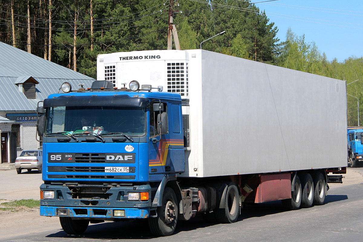 Дагестан, № М 682 СК 05 — DAF 95 FT