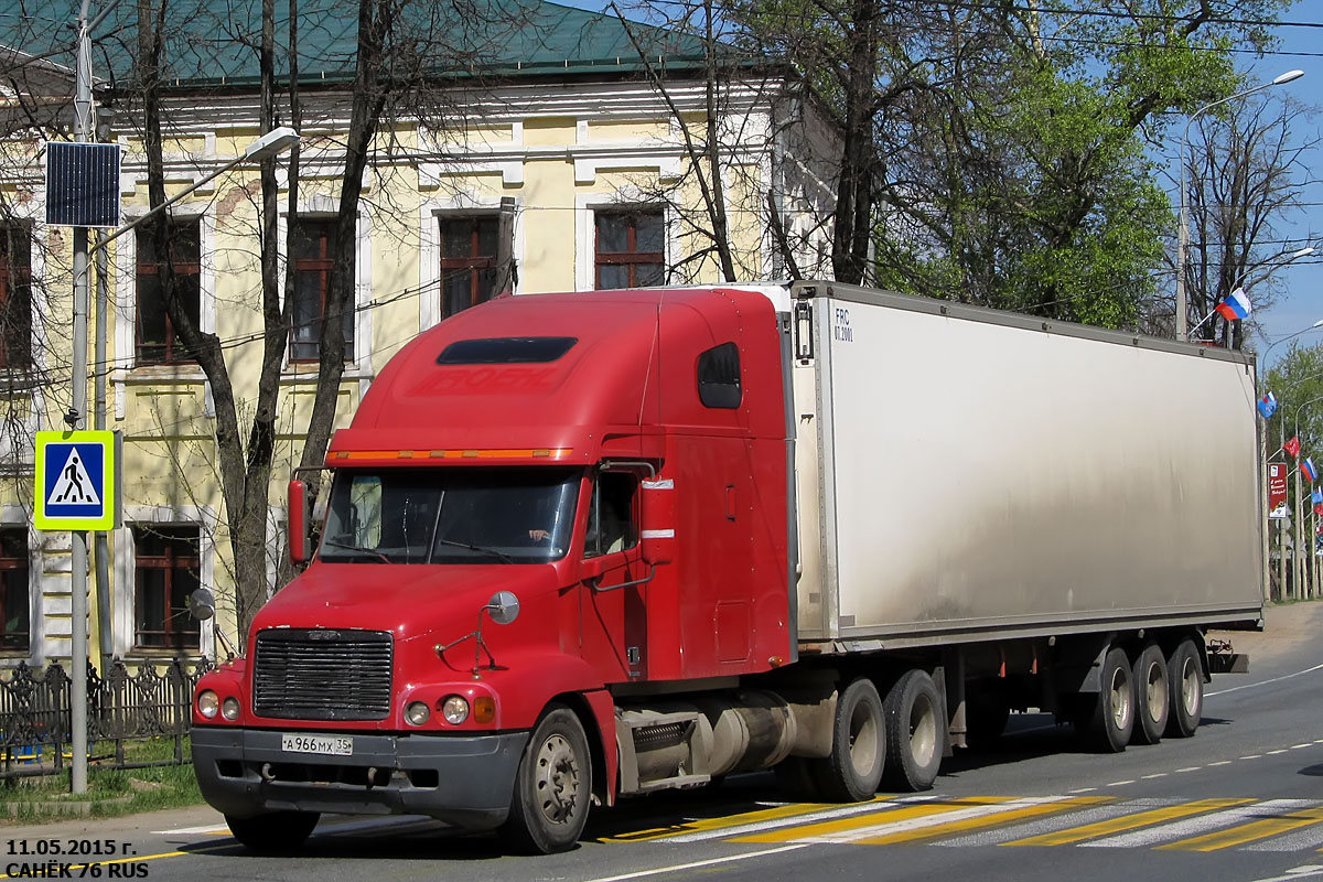 Вологодская область, № А 966 МХ 35 — Freightliner Century Class