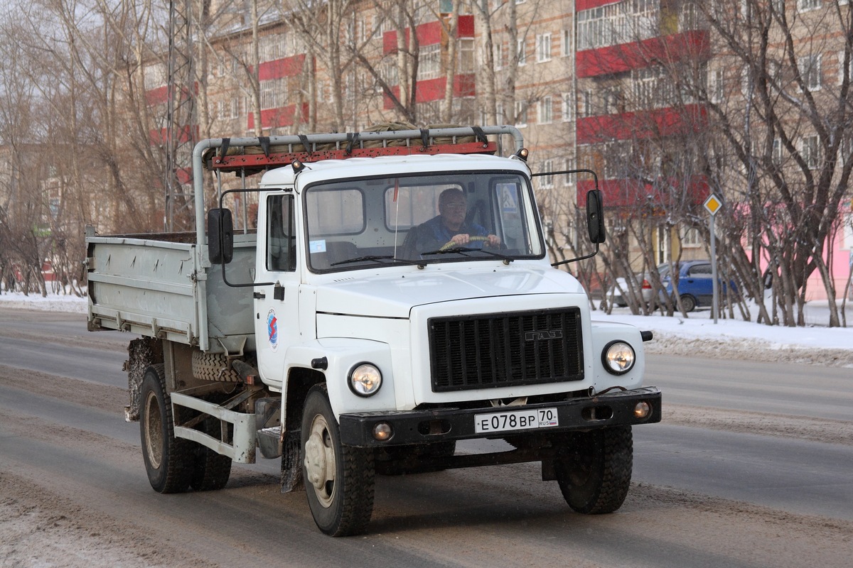 Томская область, № Е 078 ВР 70 — ГАЗ-33072