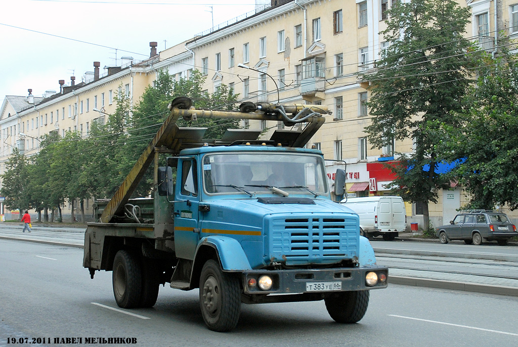 Свердловская область, № Т 383 УЕ 66 — ЗИЛ-433362 (УАМЗ)