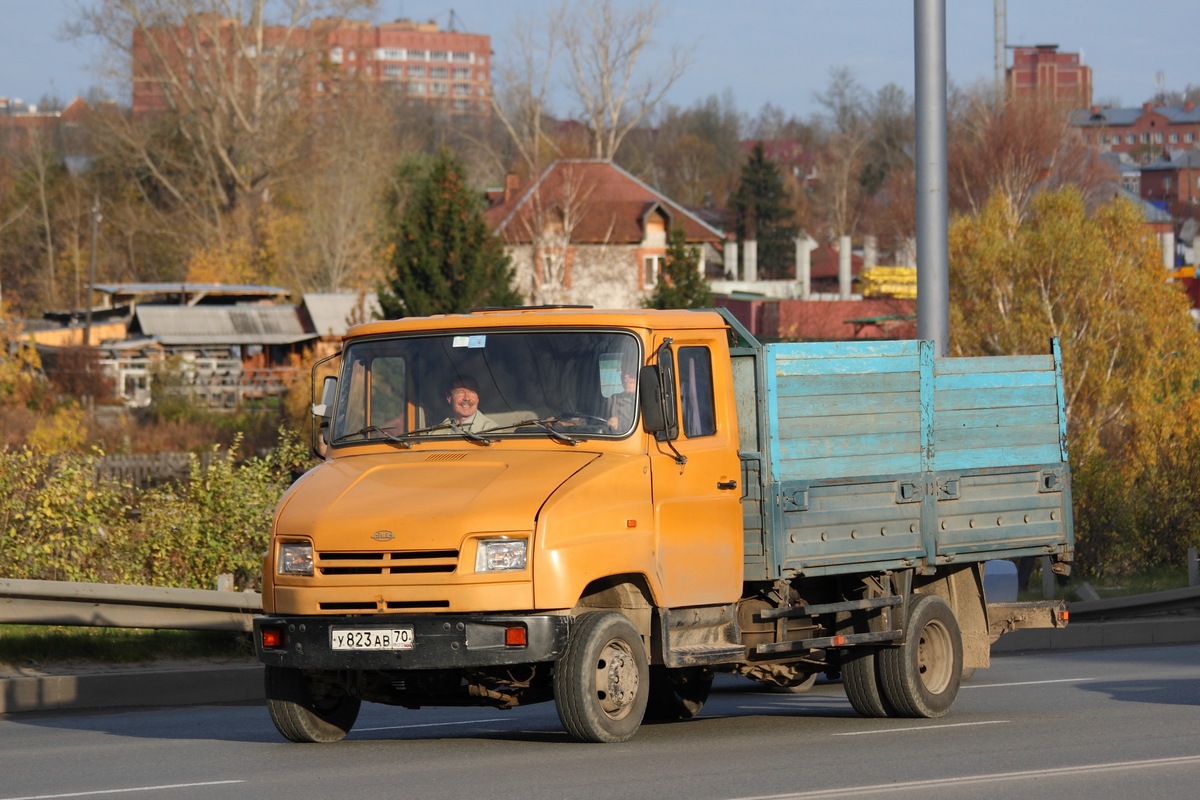 Томская область, № У 823 АВ 70 — ЗИЛ-5301АО "Бычок"