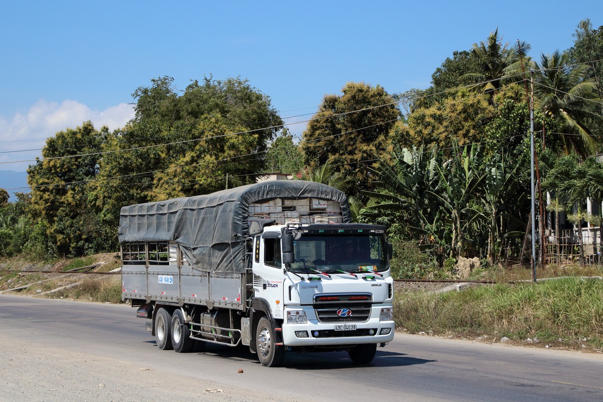 Вьетнам, № 43C-040.28 — Hyundai Power Truck HD260