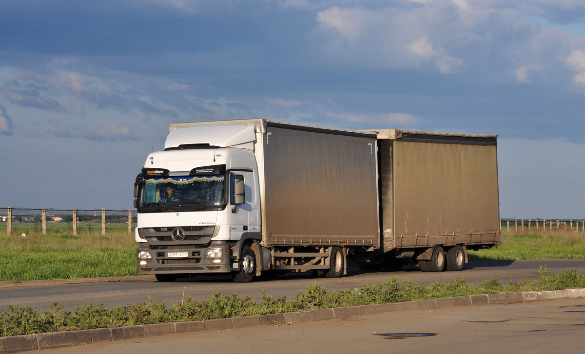 Ростовская область, № К 087 СХ 161 — Mercedes-Benz Actros ('2009) 1836