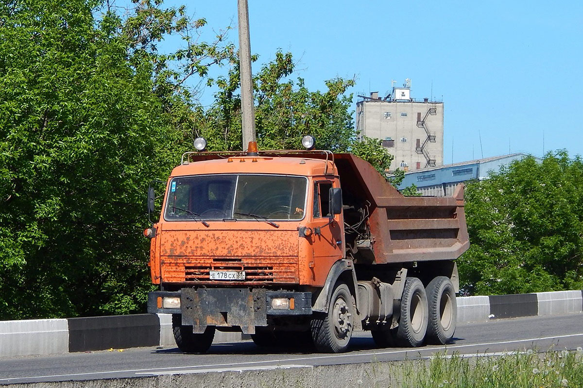 Белгородская область, № Е 178 СХ 31 — КамАЗ-55111-02 [55111C]