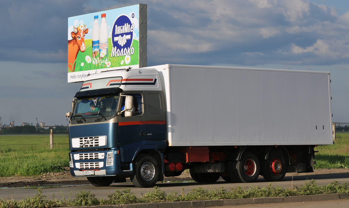 Пермский край, № А 883 ОУ 159 — Volvo ('2002) FH12.460