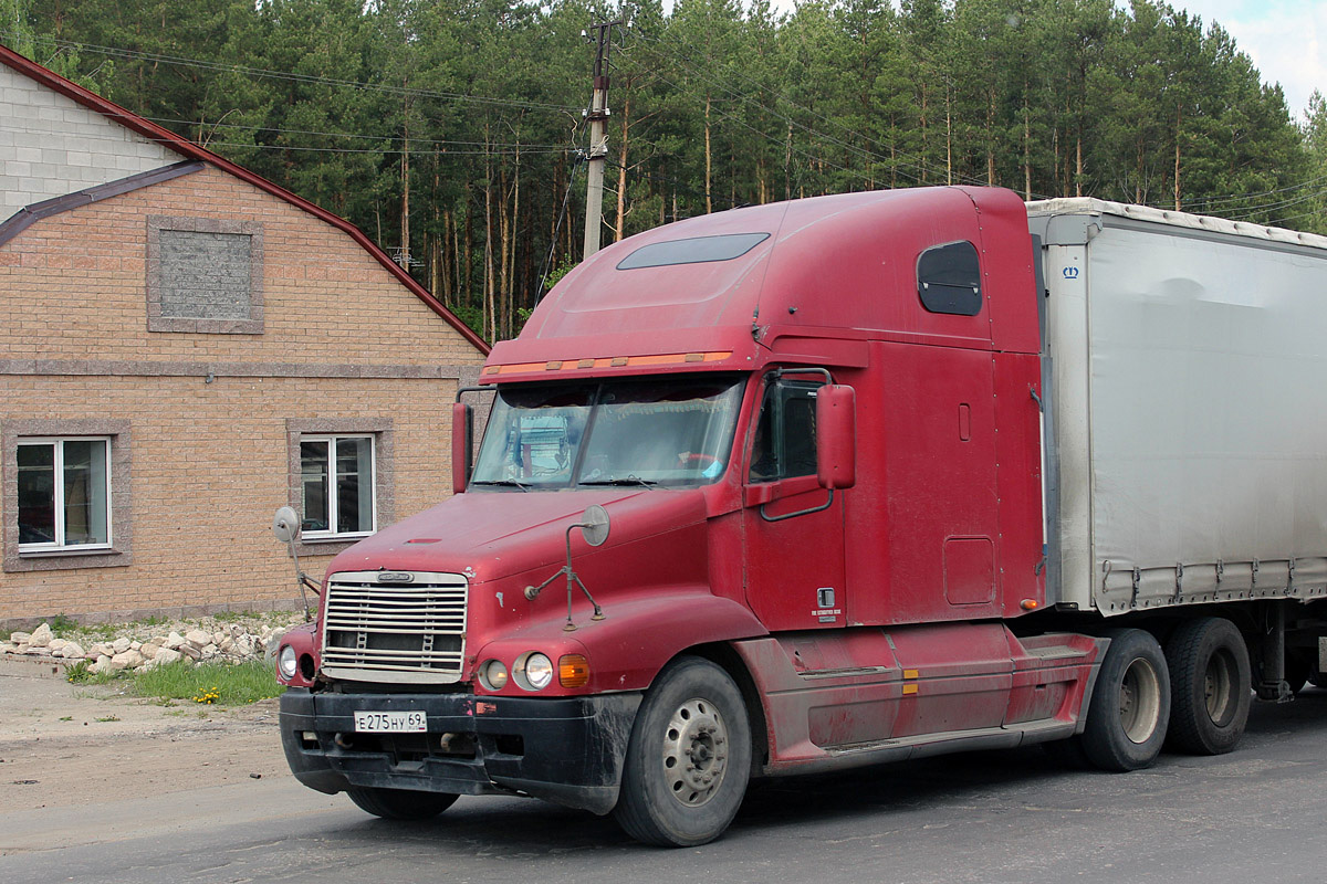 Тверская область, № Е 275 НУ 69 — Freightliner Century Class