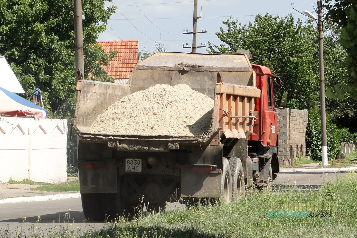 Днепропетровская область, № 8830 ДНС — Tatra 815 S1