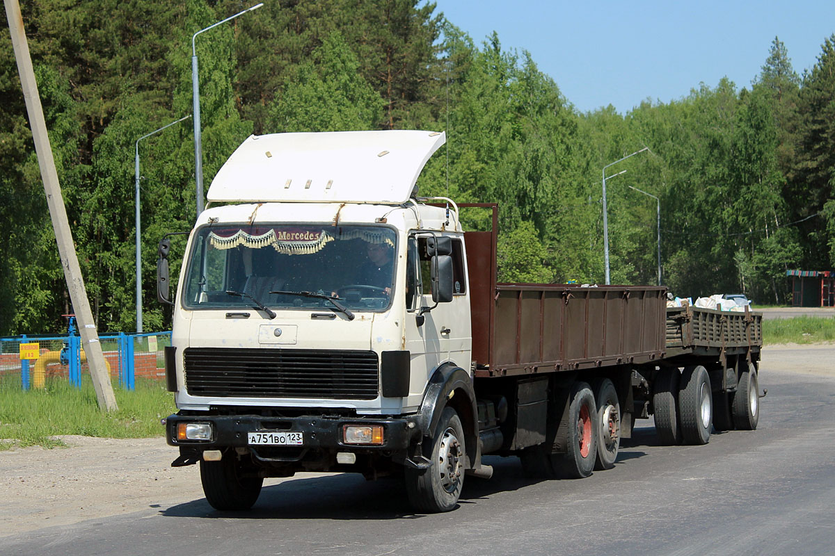 Краснодарский край, № А 751 ВО 123 — Mercedes-Benz NG 2235