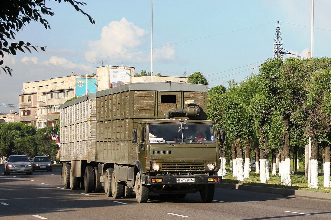 Алматинская область, № B 415 BUN — КамАЗ-53212