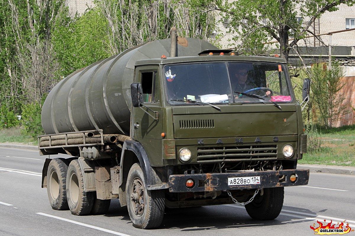 Волгоградская область, № А 828 ВО 134 — КамАЗ-5410