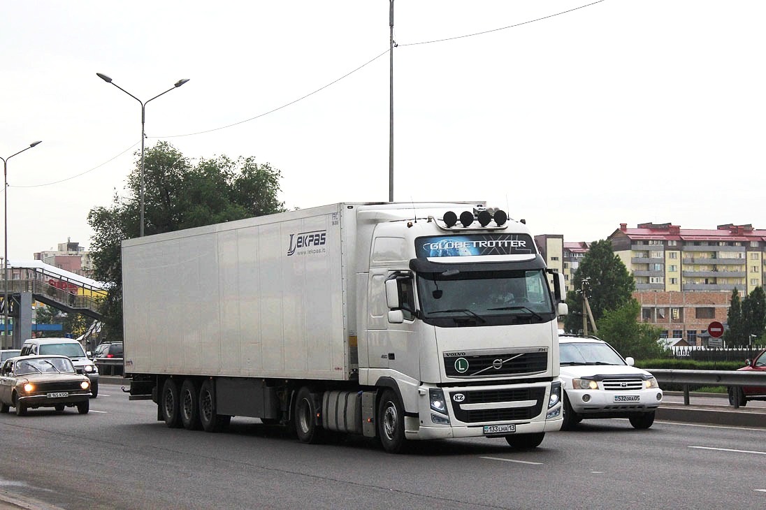 Туркестанская область, № 133 LHA 13 — Volvo ('2008) FH.460