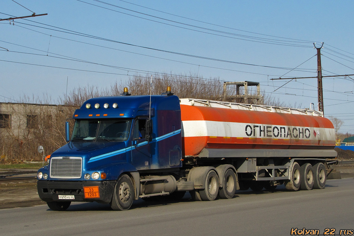 Алтайский край, № Р 693 УЕ 22 — Freightliner Century Class