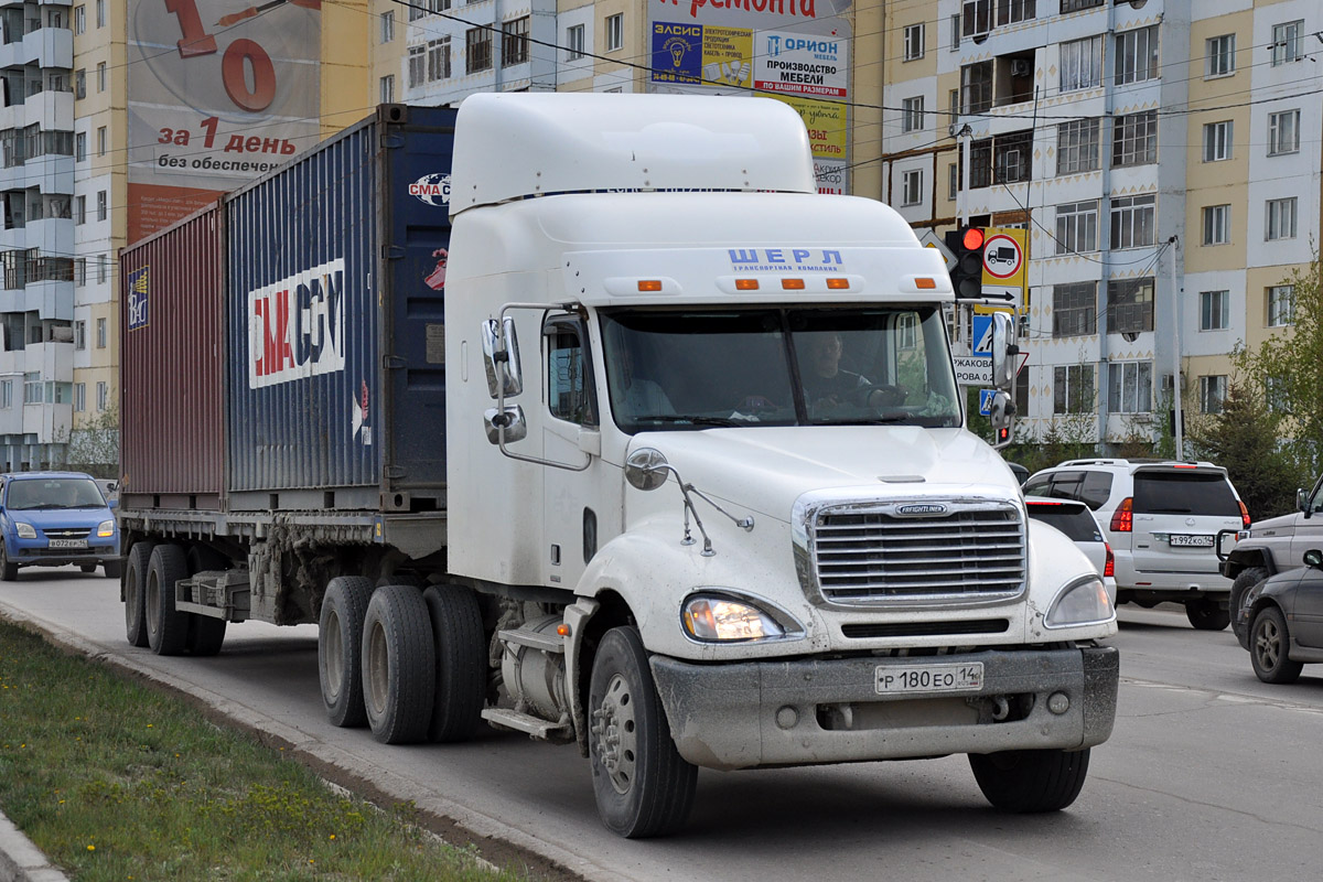 Саха (Якутия), № Р 180 ЕО 14 — Freightliner Columbia