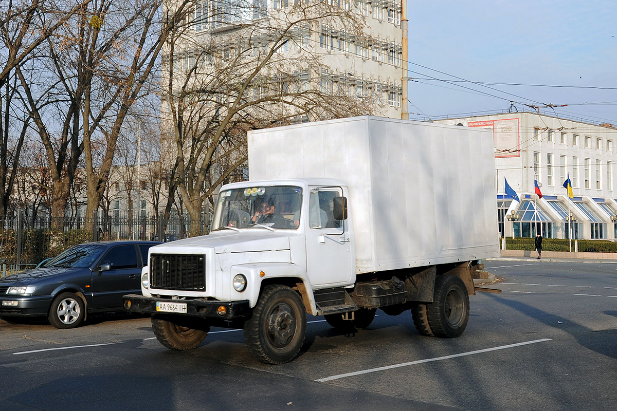 Киев, № АА 9664 ІН — ГАЗ-3306/3307/3309 (общая модель)