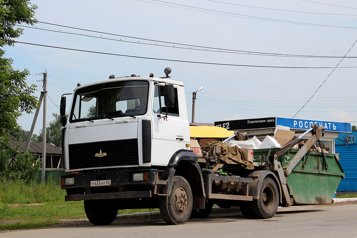 Рязанская область, № Т 433 НУ 62 — МАЗ-438043