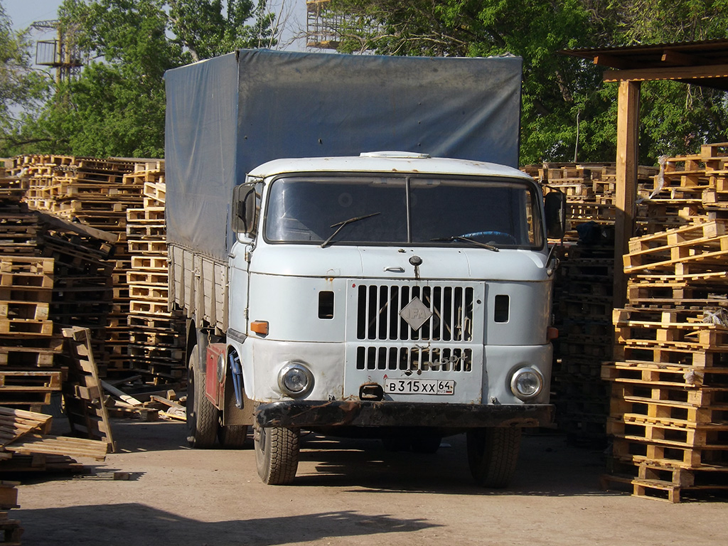 Саратовская область, № В 315 ХХ 64 — IFA W50L/SP